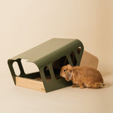 Scocca • Curved Hay Feeder in Natural Oak